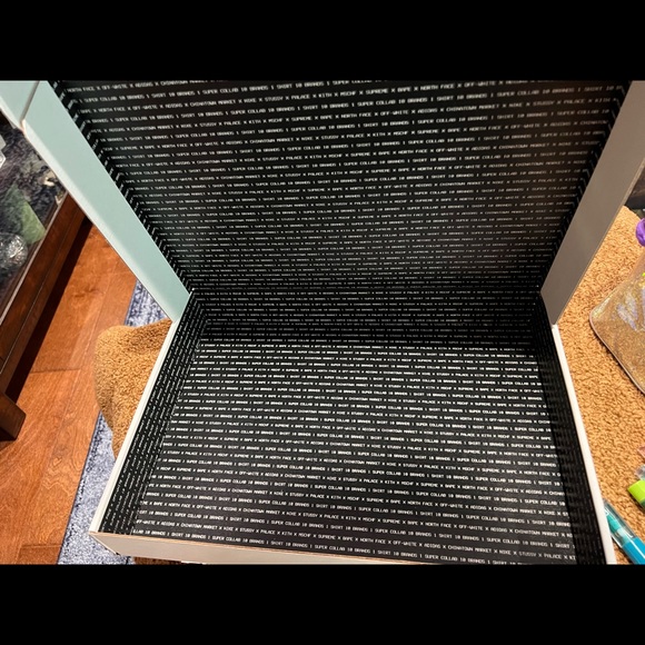 MSCHF X collab tshirt - Picture 5 of 7